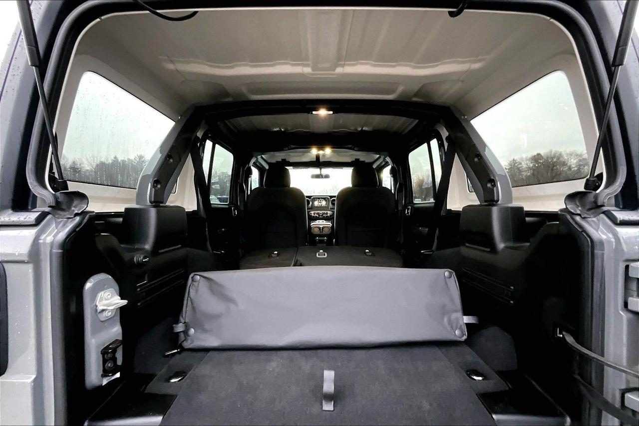 2023 Jeep Wrangler Willys 4Dr |Xtreme Recon 35" Tires |Htd Seats |4X4 Photo