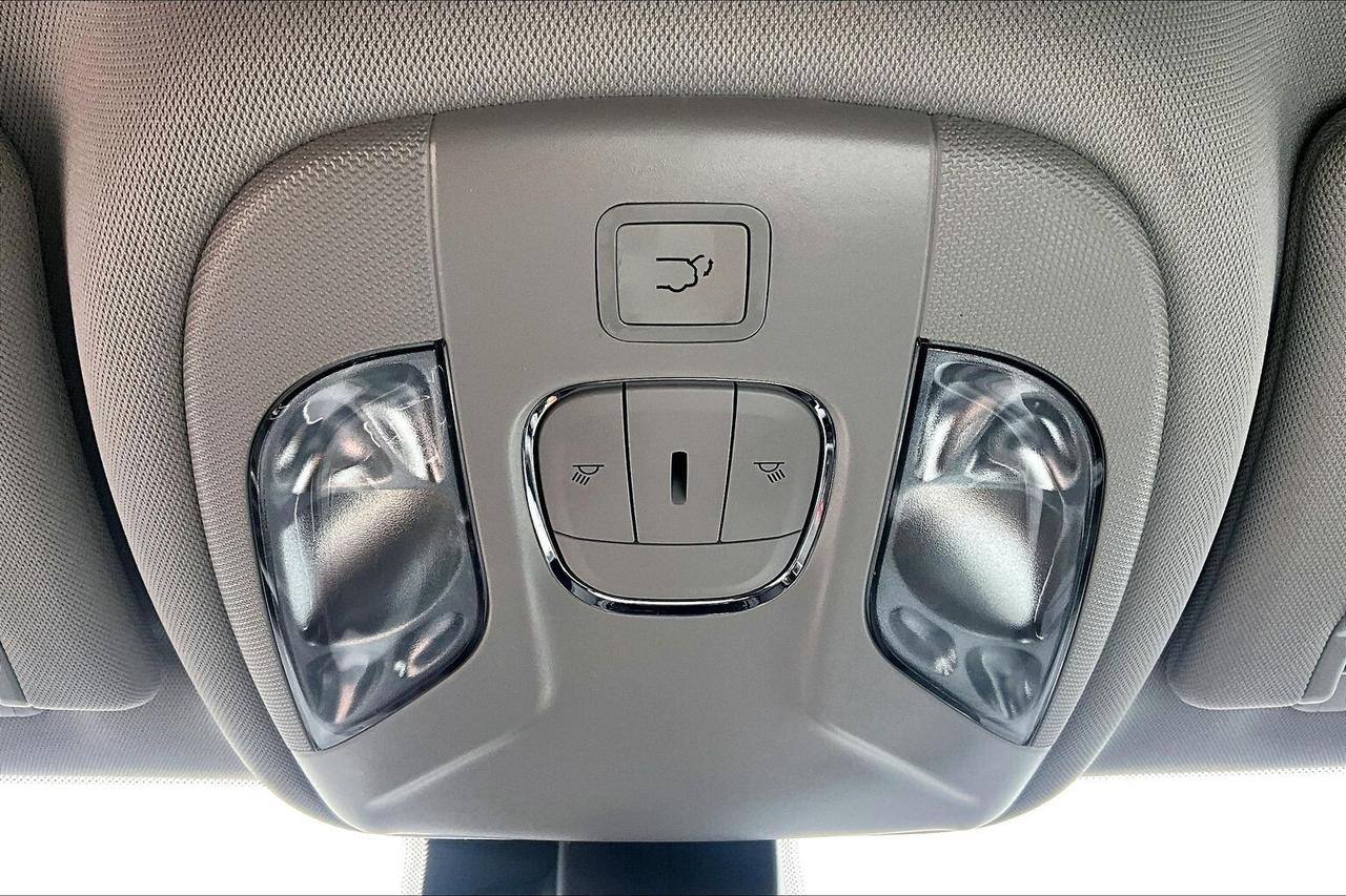 2022 Jeep Compass Trailhawk Elite | Vented Leather | SafetyTech |4X4 Photo