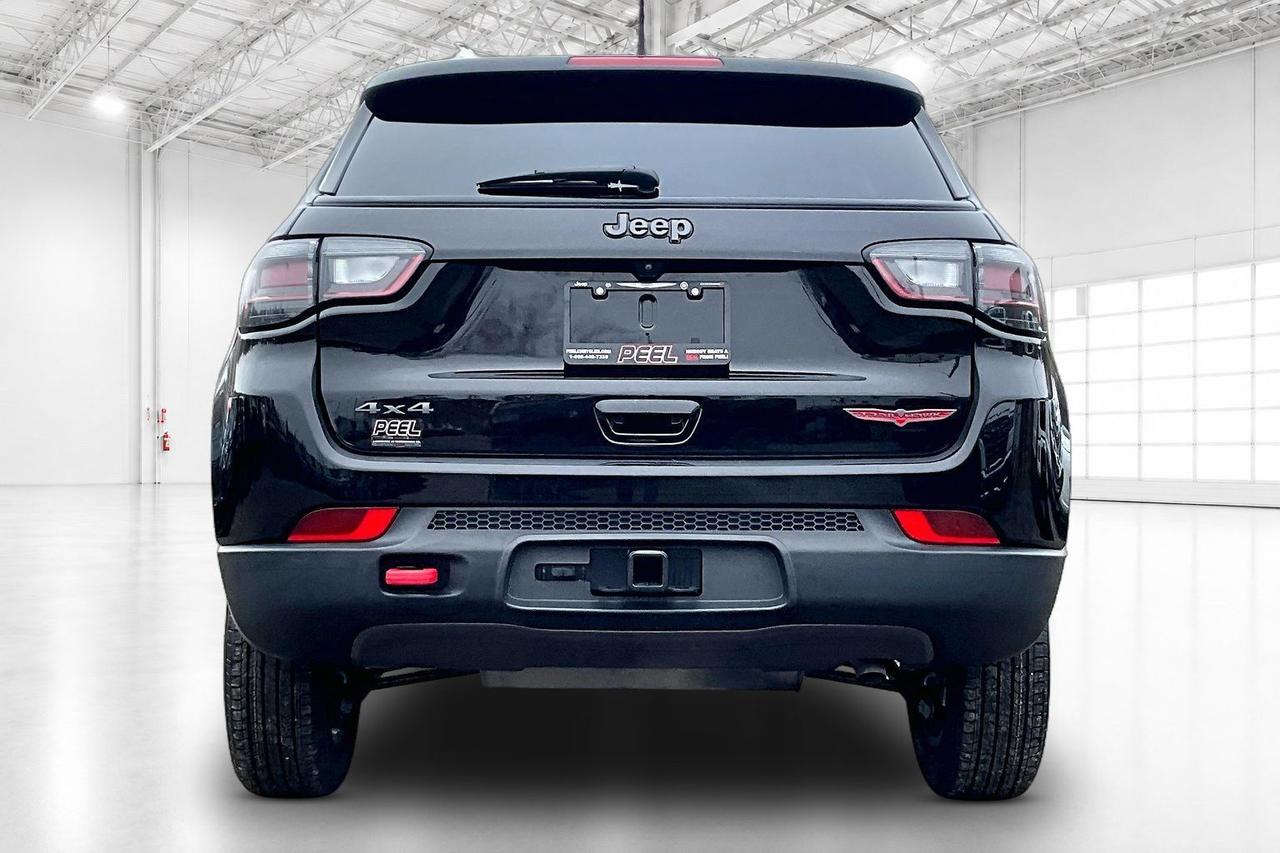 2022 Jeep Compass Trailhawk Elite | Vented Leather | SafetyTech |4X4 Photo3