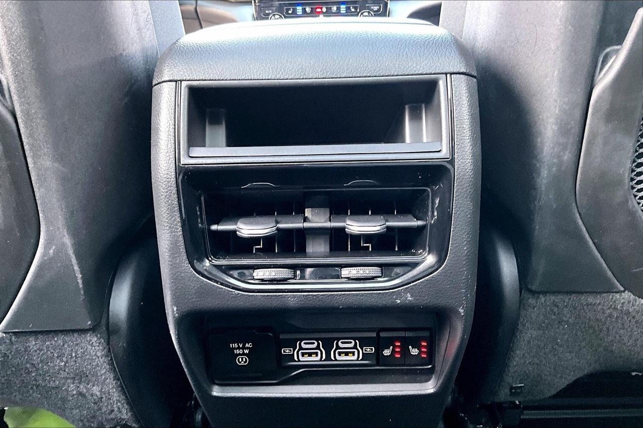 2024 Jeep Grand Cherokee Limited | BlackAppearance | LuxTech |Panoroof |4X4 Photo