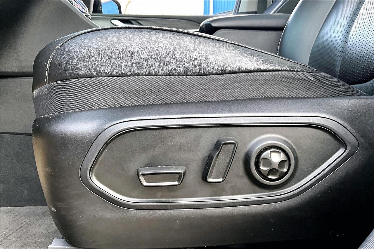 2024 Jeep Grand Cherokee Limited | BlackAppearance | LuxTech |Panoroof |4X4 Photo