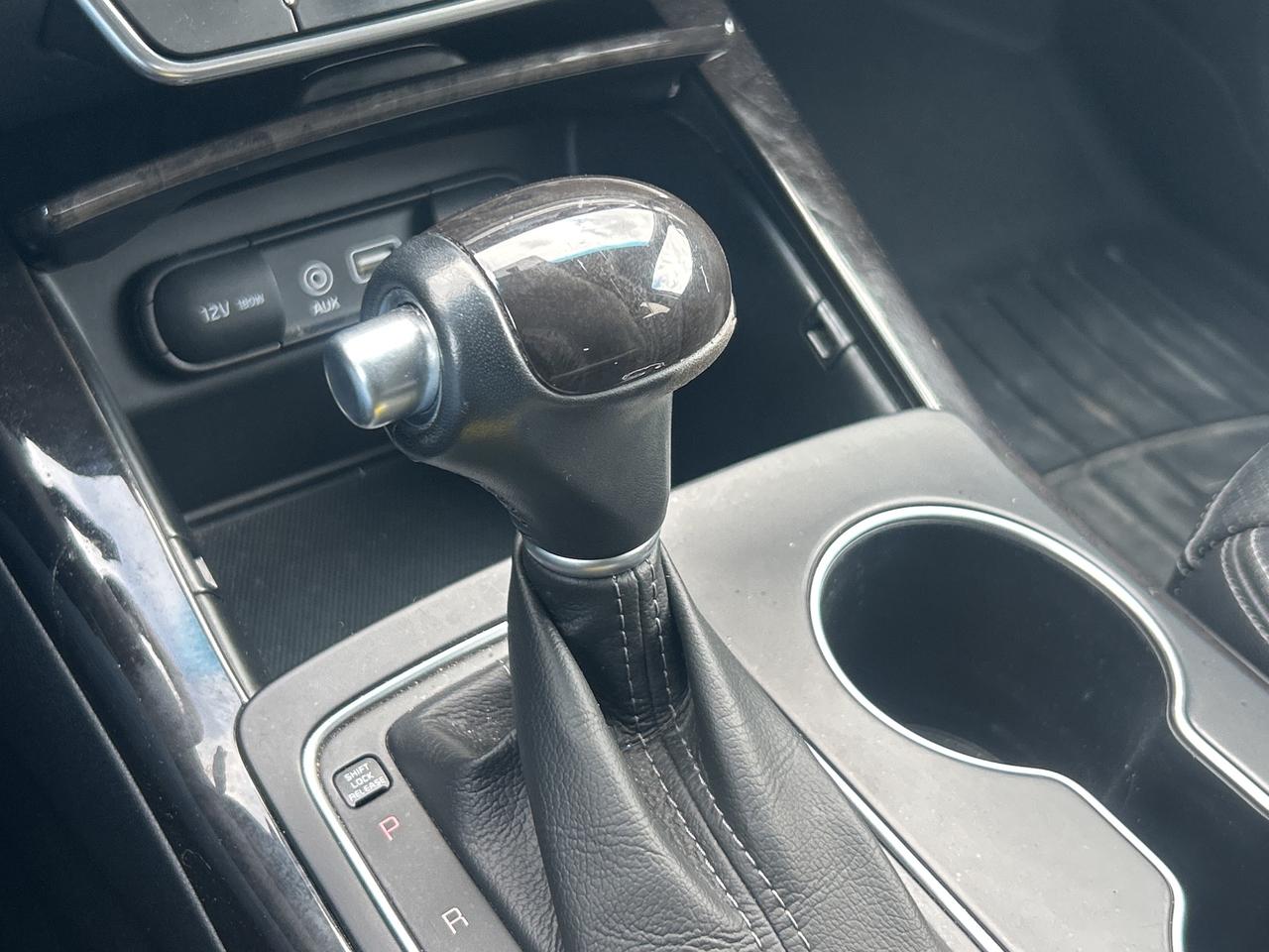 2017 Kia Sorento EX, LOCAL TRADE, AWD, HEATED LEATHER SEATS! - Photo #15