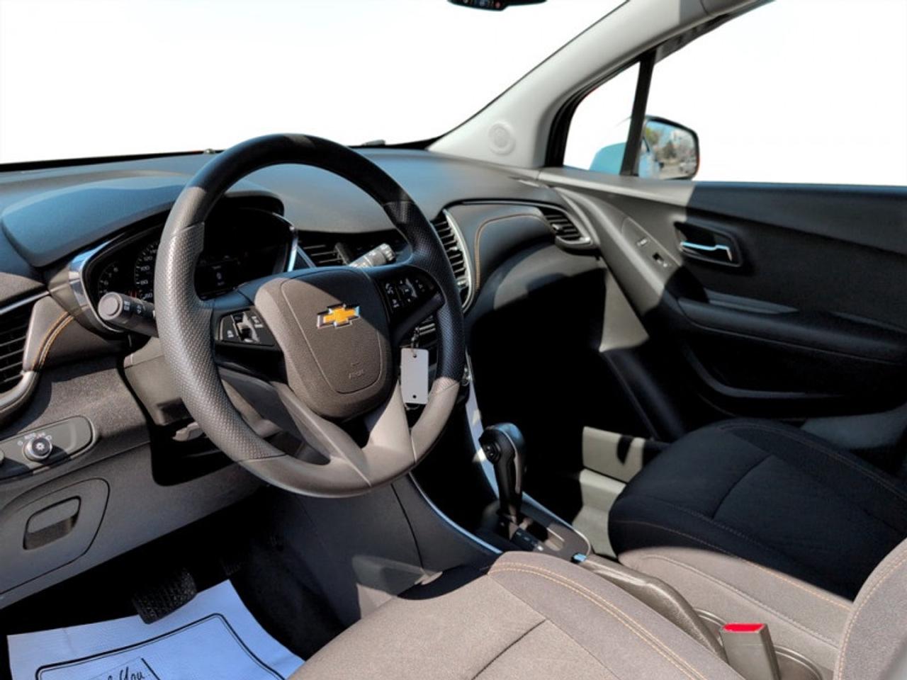 2019 Chevrolet Trax LT  **LOW KMS - CLEAN CARFAX** Photo