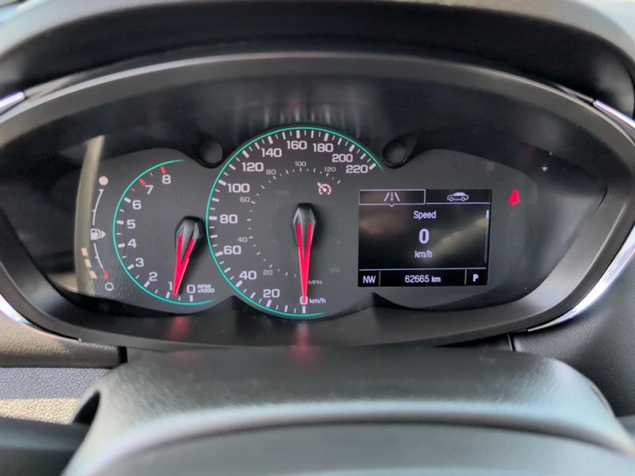 2019 Chevrolet Trax LT  **LOW KMS - CLEAN CARFAX** Photo