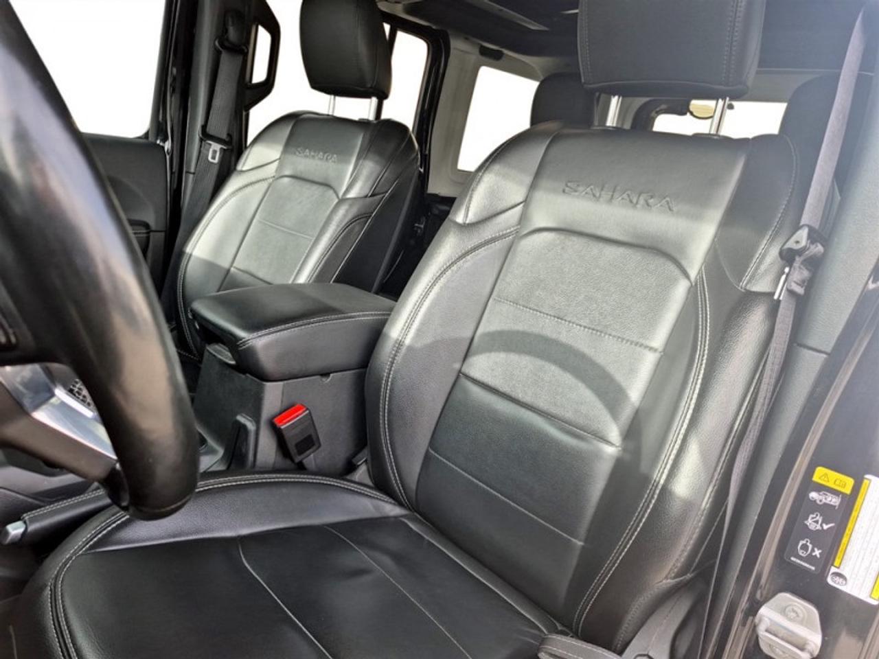 2022 Jeep Wrangler 4xe Unlimited Sahara  **POWER ROOF** Photo