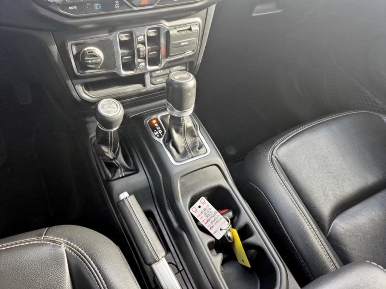 2022 Jeep Wrangler 4xe Unlimited Sahara  **POWER ROOF** Photo