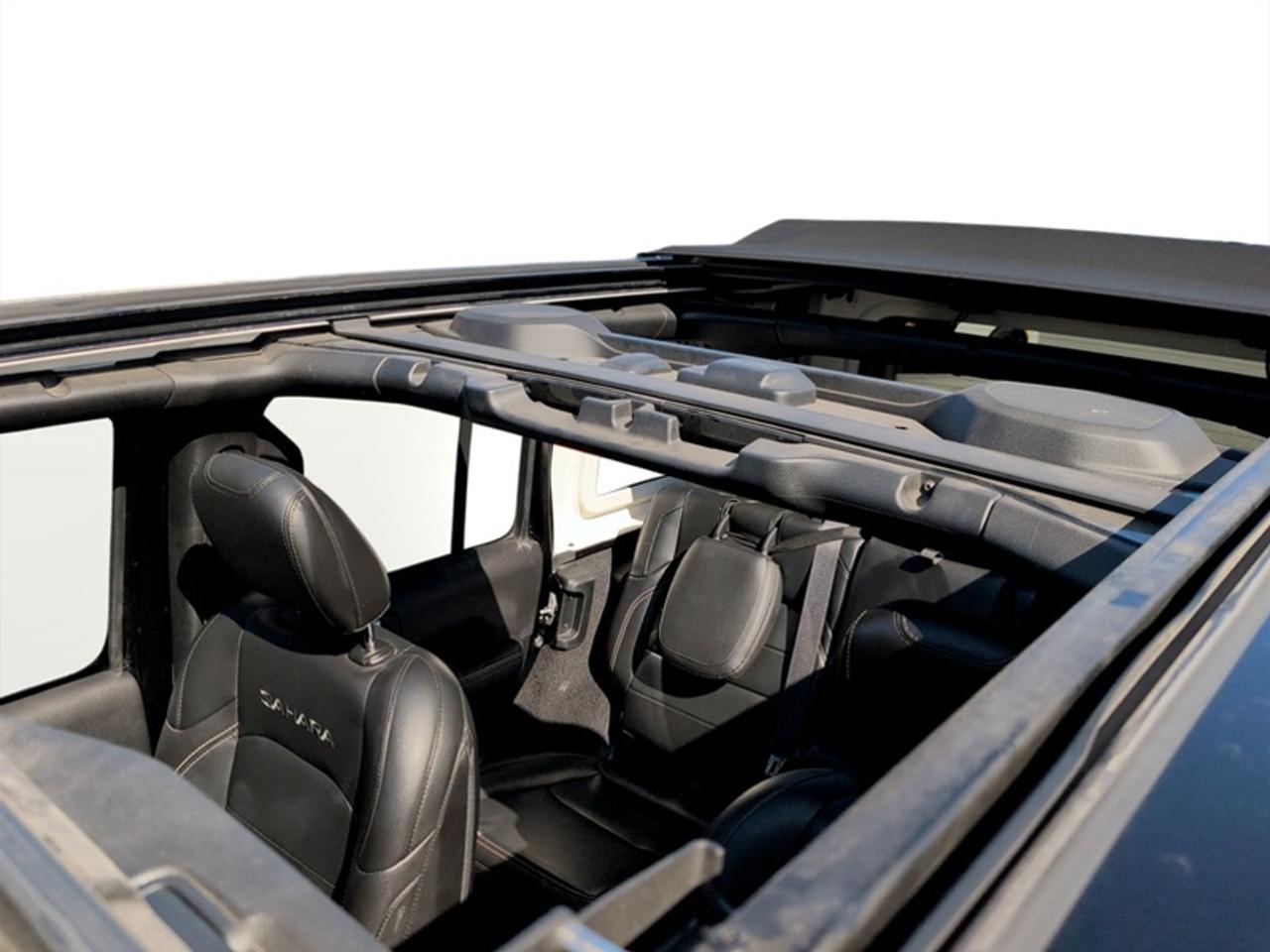 2022 Jeep Wrangler 4xe Unlimited Sahara  **POWER ROOF** Photo