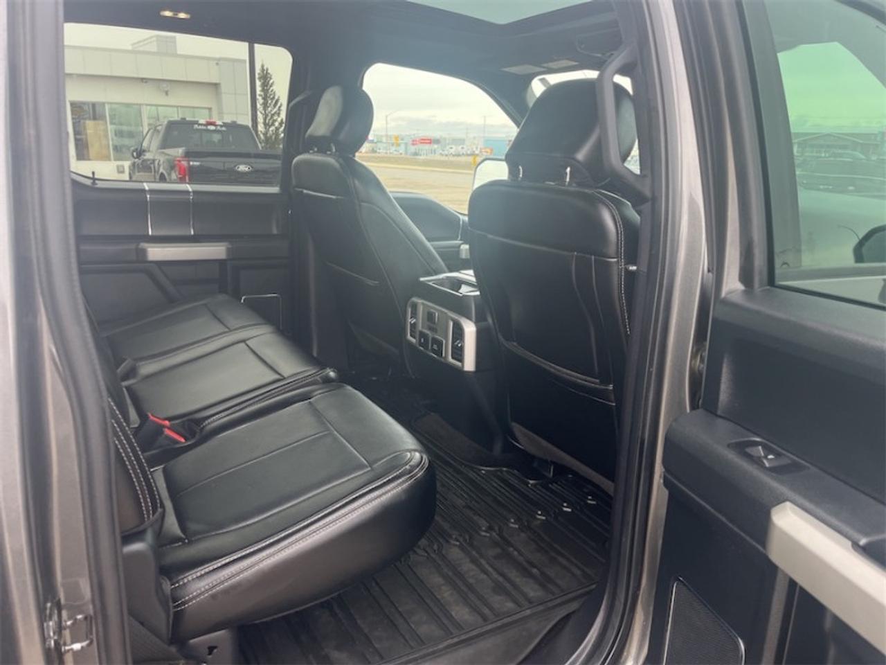 2018 Ford F-150 Lariat  - Leather Seats -  Cooled Seats Photo5