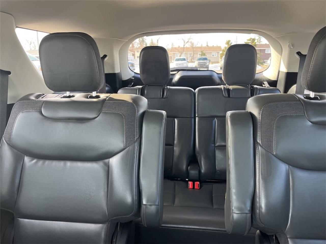 2025 Ford Explorer Active  - Heated Seats Photo5