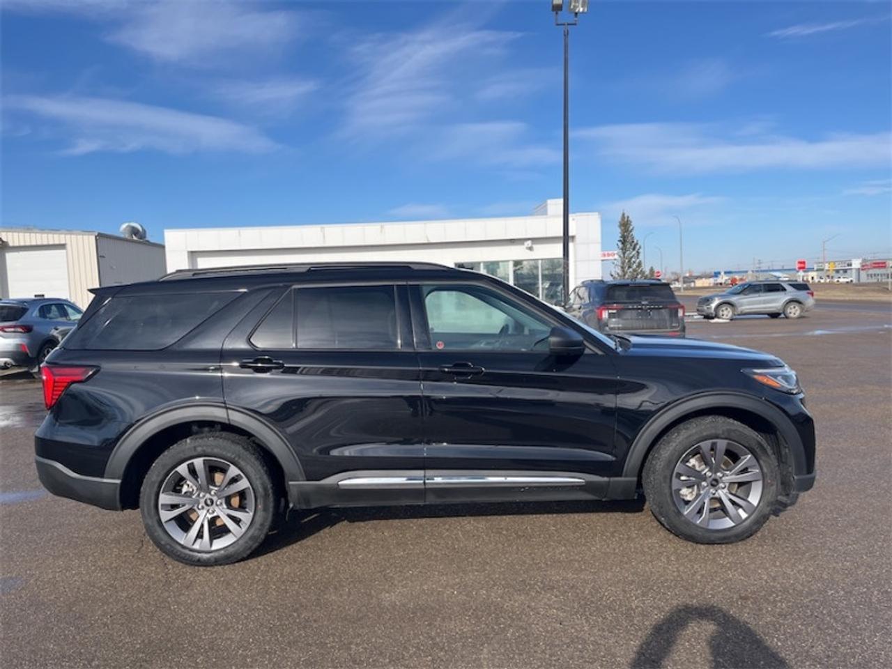2025 Ford Explorer Active  - Heated Seats Photo1