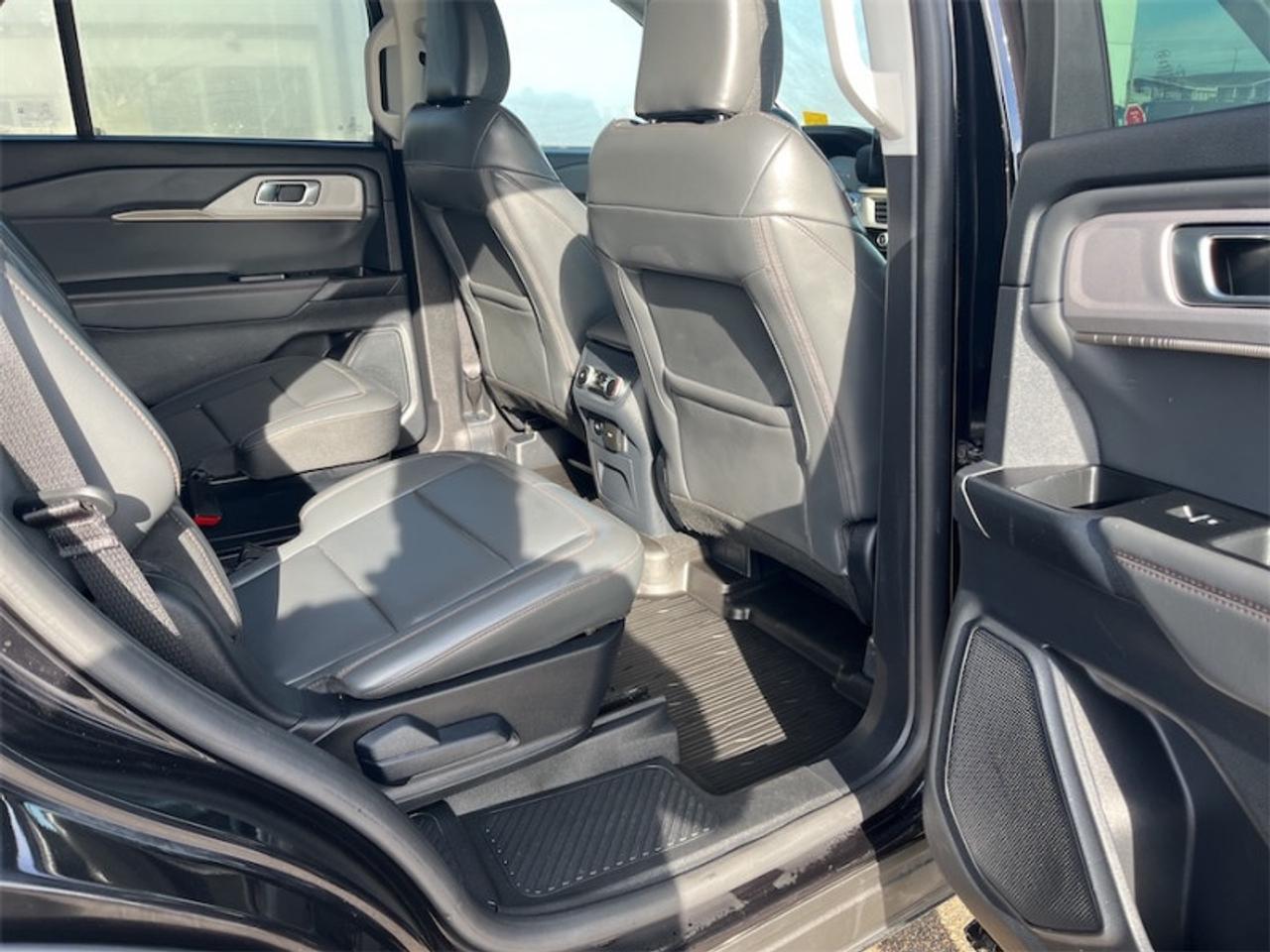 2025 Ford Explorer Active  - Heated Seats Photo5