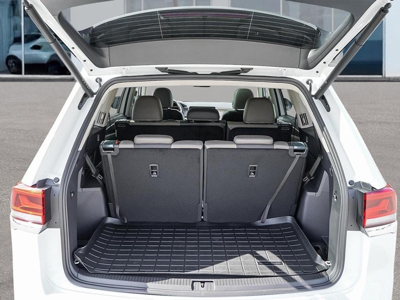 2026 Volkswagen Atlas Highline  - Sunroof -  Navigation Photo
