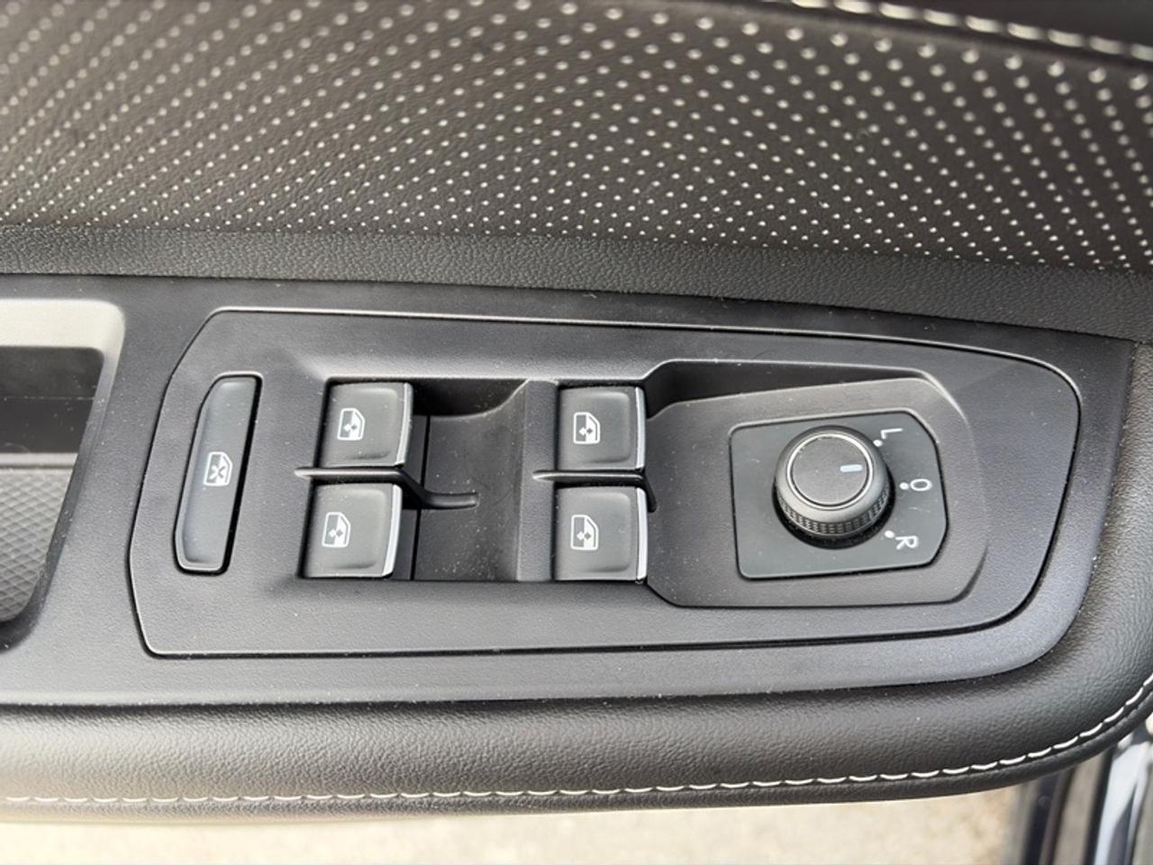 2024 Volkswagen Atlas Cross Sport Highline 2.0 TSI Photo