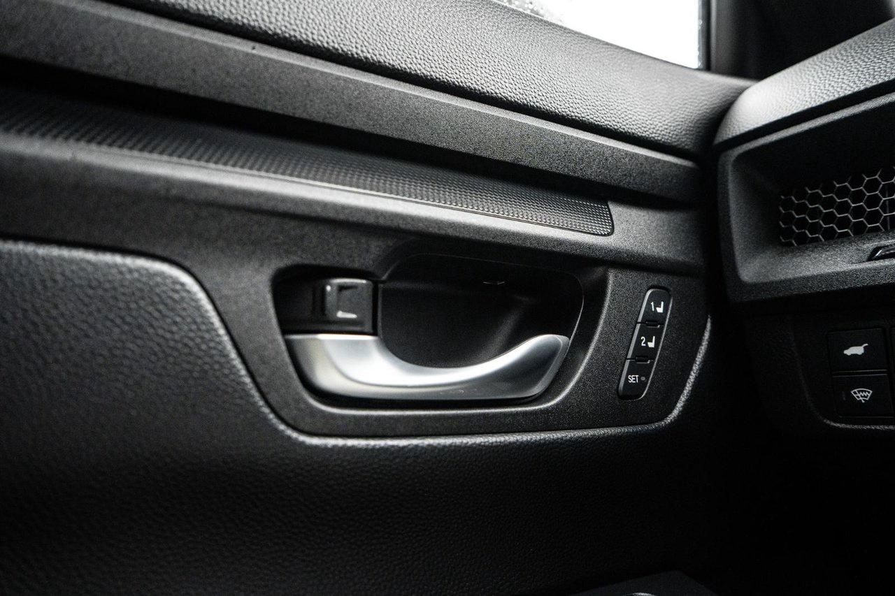 2024 Honda CR-V Hybrid EX-L Photo