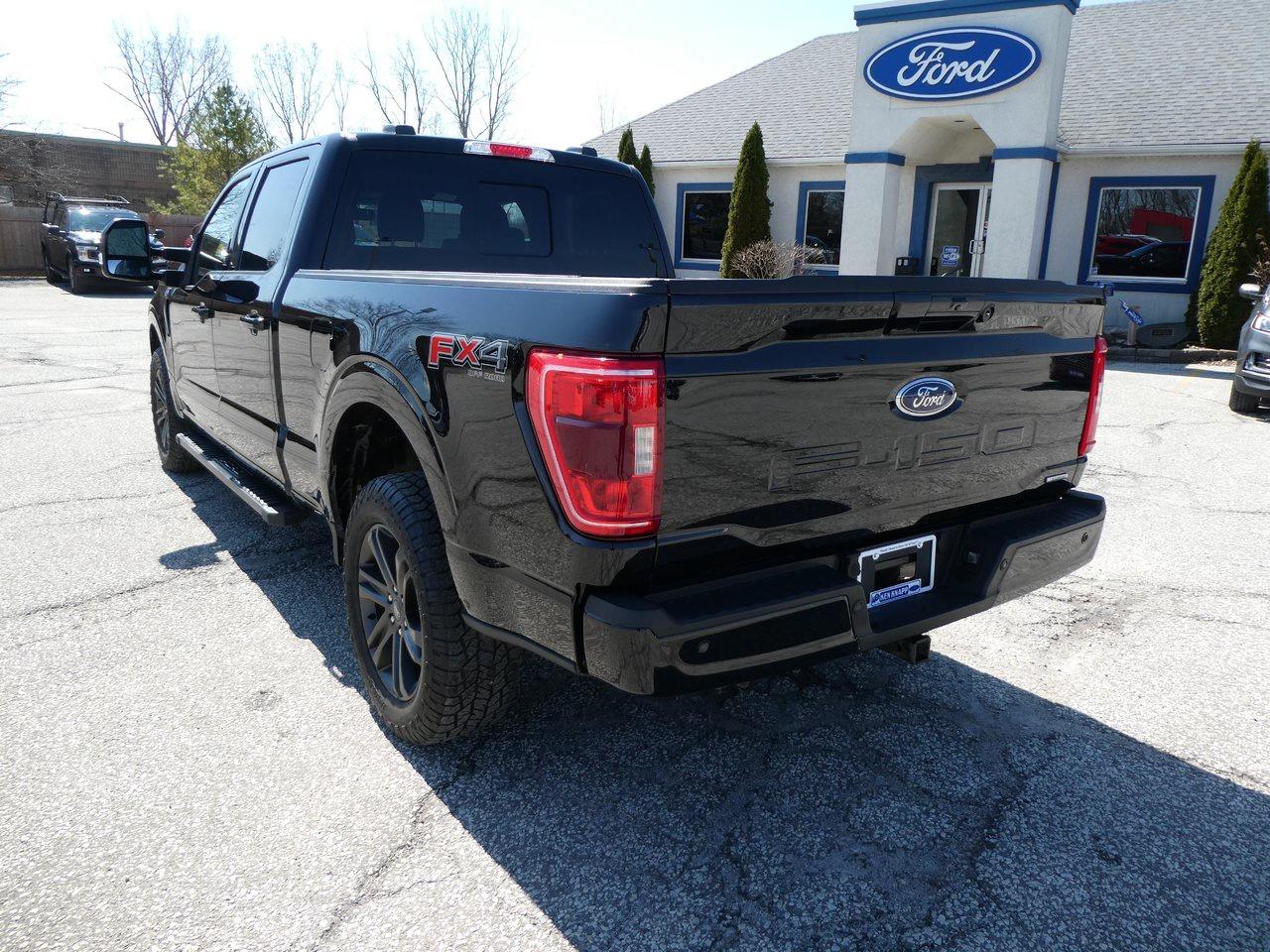 2022 Ford F-150 XLT | Heated Seats | Nav | Backup Cam | Photo2