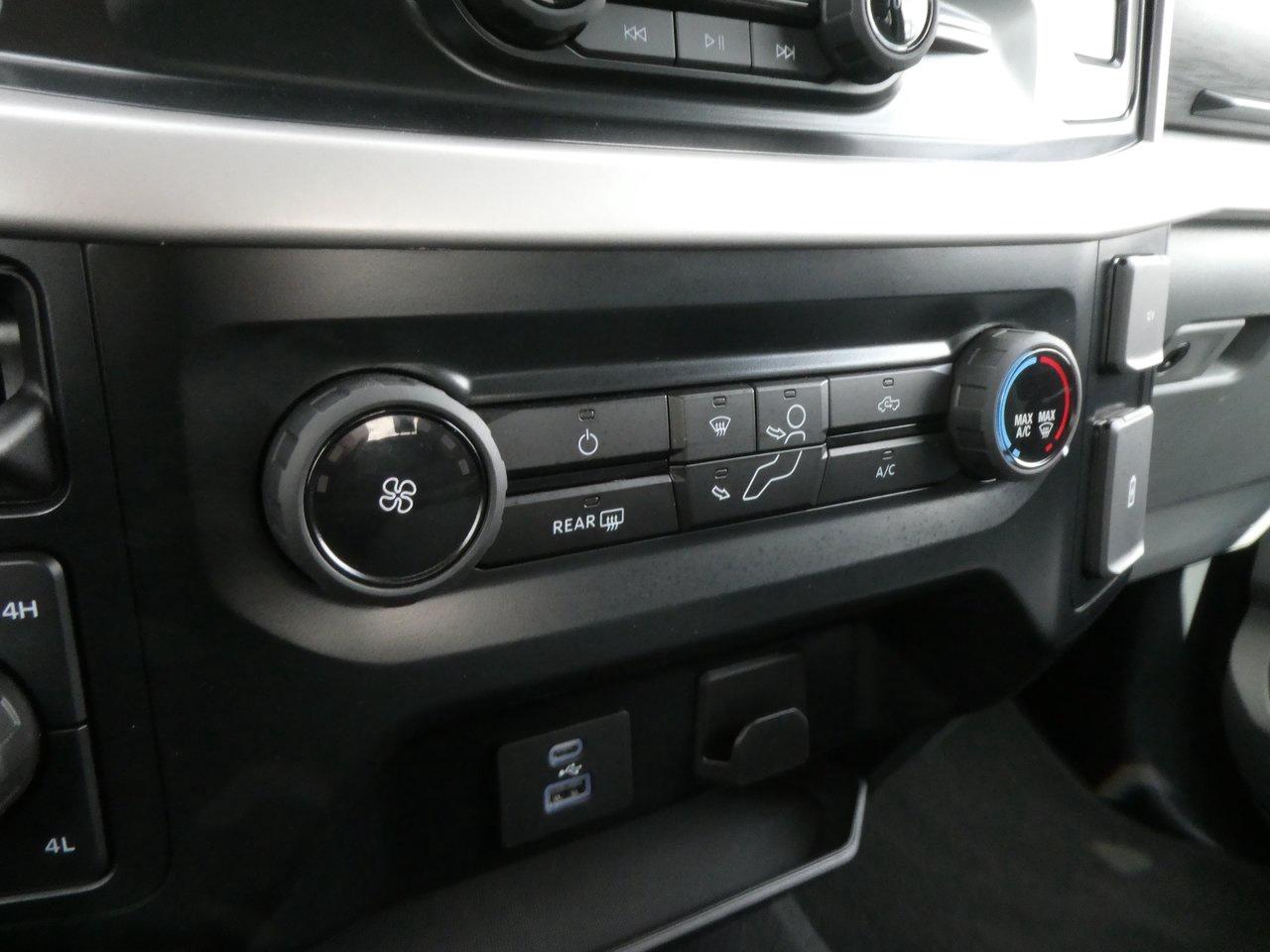 2023 Ford F-150 XLT | Nav | Backup Cam | Photo