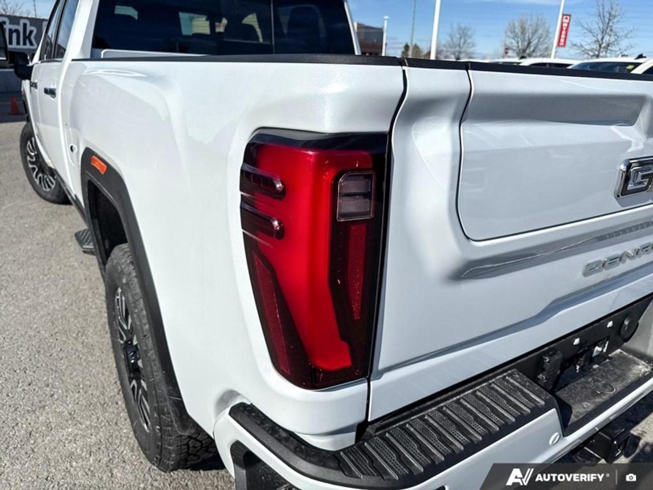 2026 GMC Sierra 2500 HD Denali Ultimate  - Leather Seats Photo