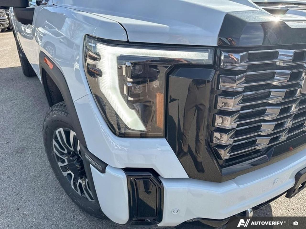 2026 GMC Sierra 2500 HD Denali Ultimate  - Leather Seats Photo