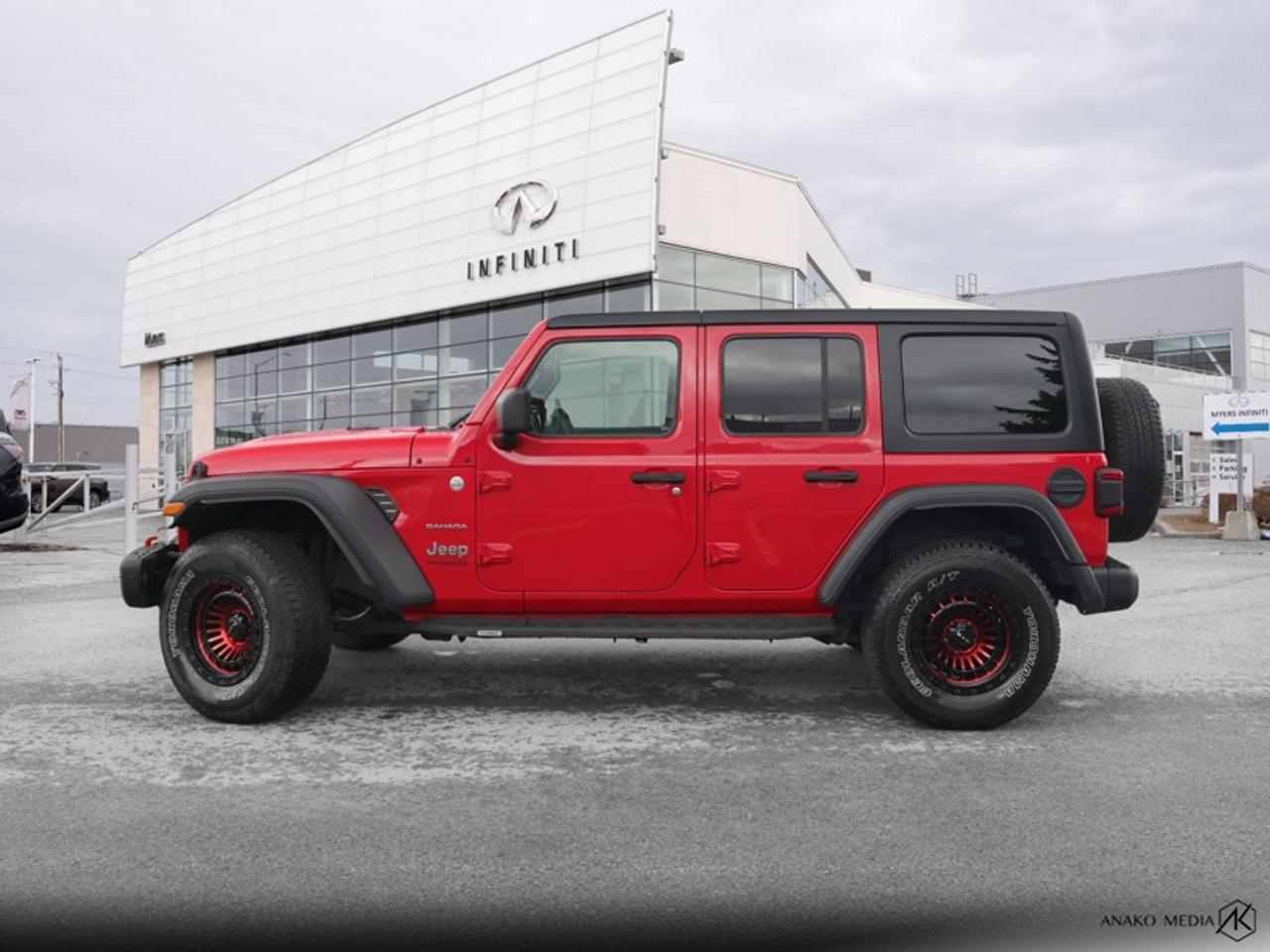 2022 Jeep Wrangler Unlimited Sahara  - Navigation Photo4