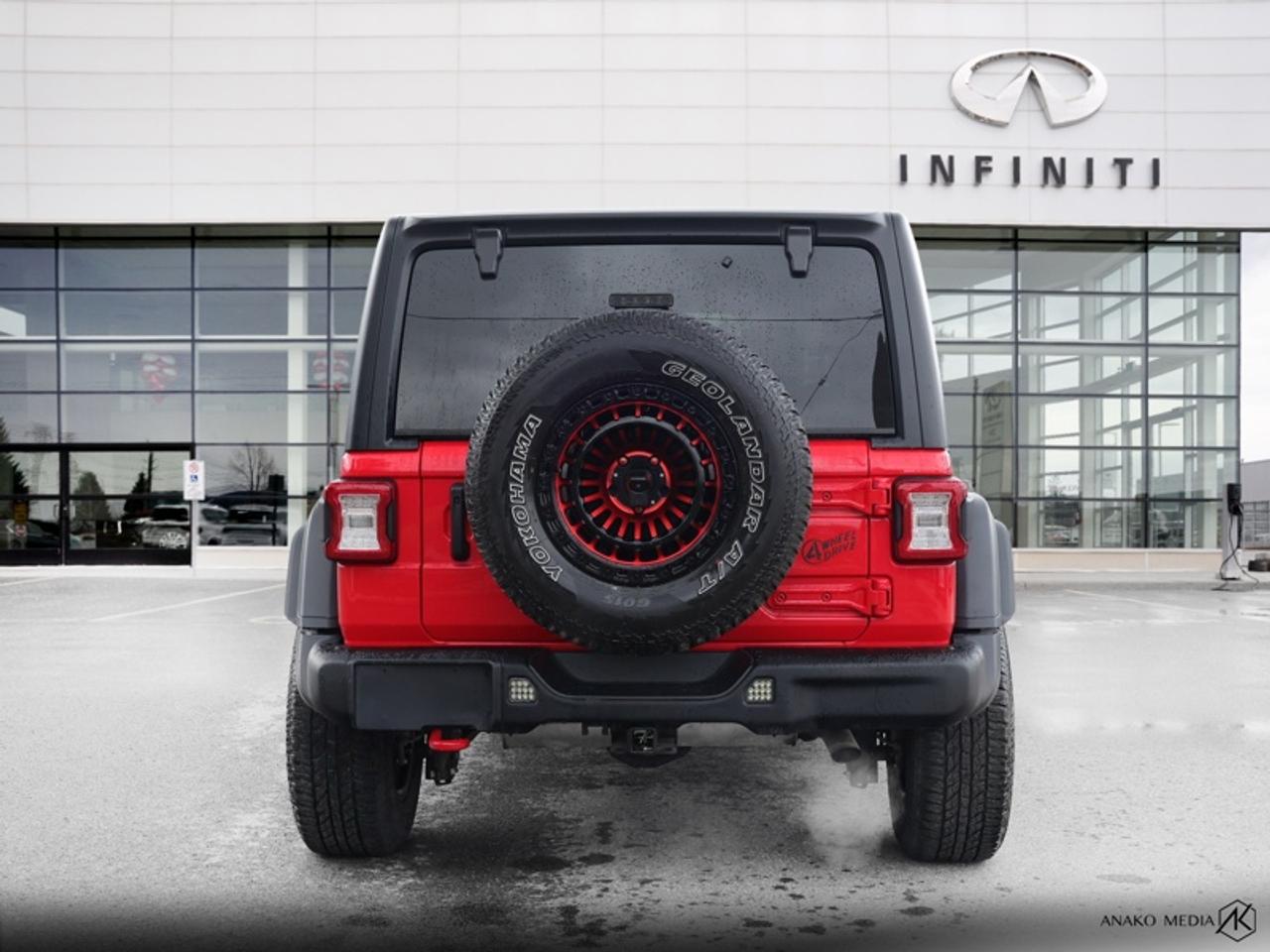 2022 Jeep Wrangler Unlimited Sahara  - Navigation Photo2