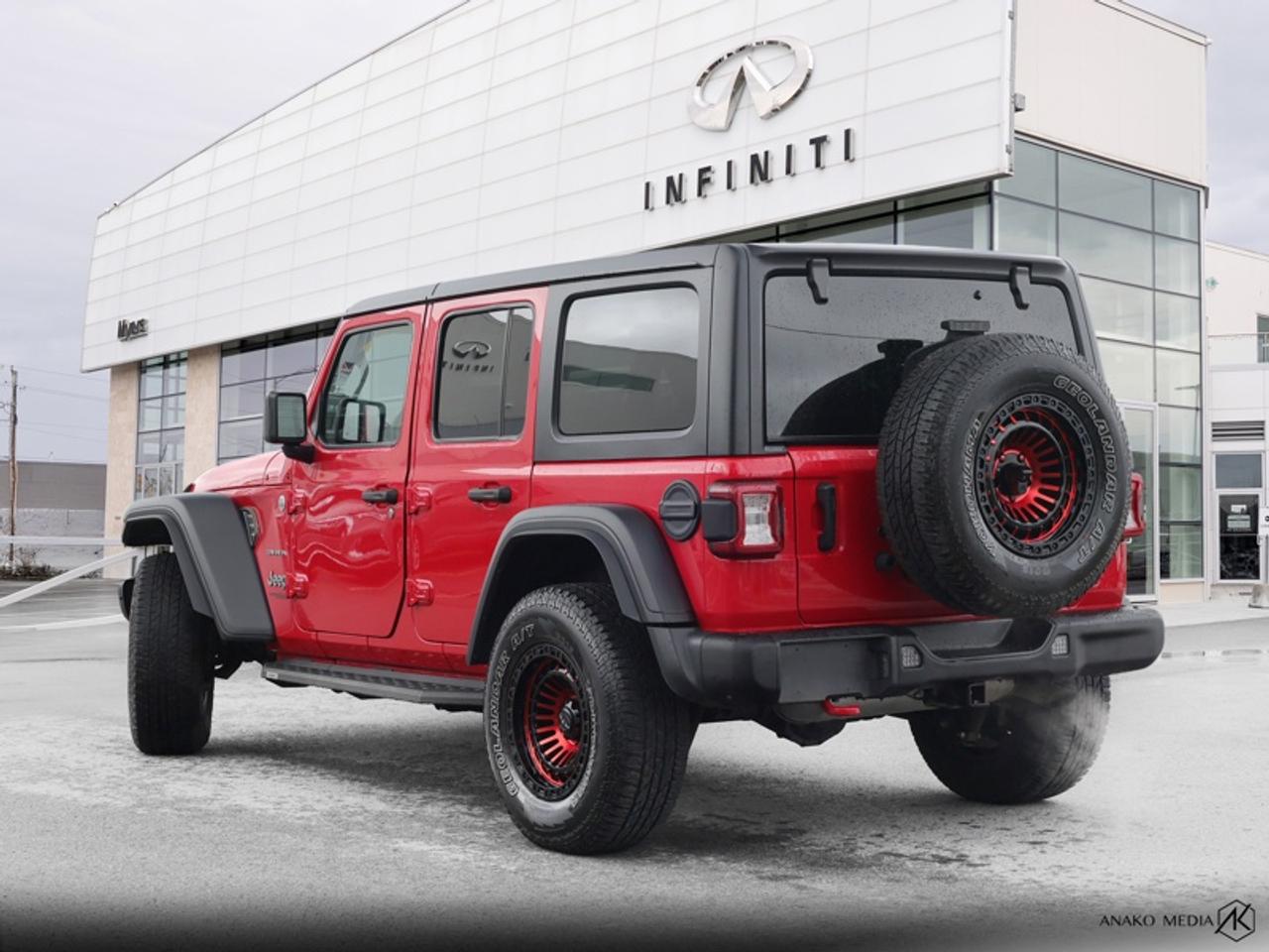 2022 Jeep Wrangler Unlimited Sahara  - Navigation Photo3