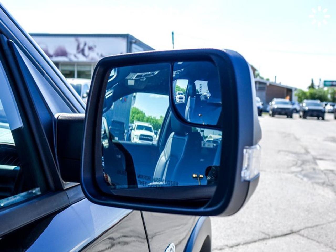 2026 RAM 1500 Rebel 4x4 Crew Cab 5'7" Box 12"Display Navi Remote Start Heated Front Seats Photo