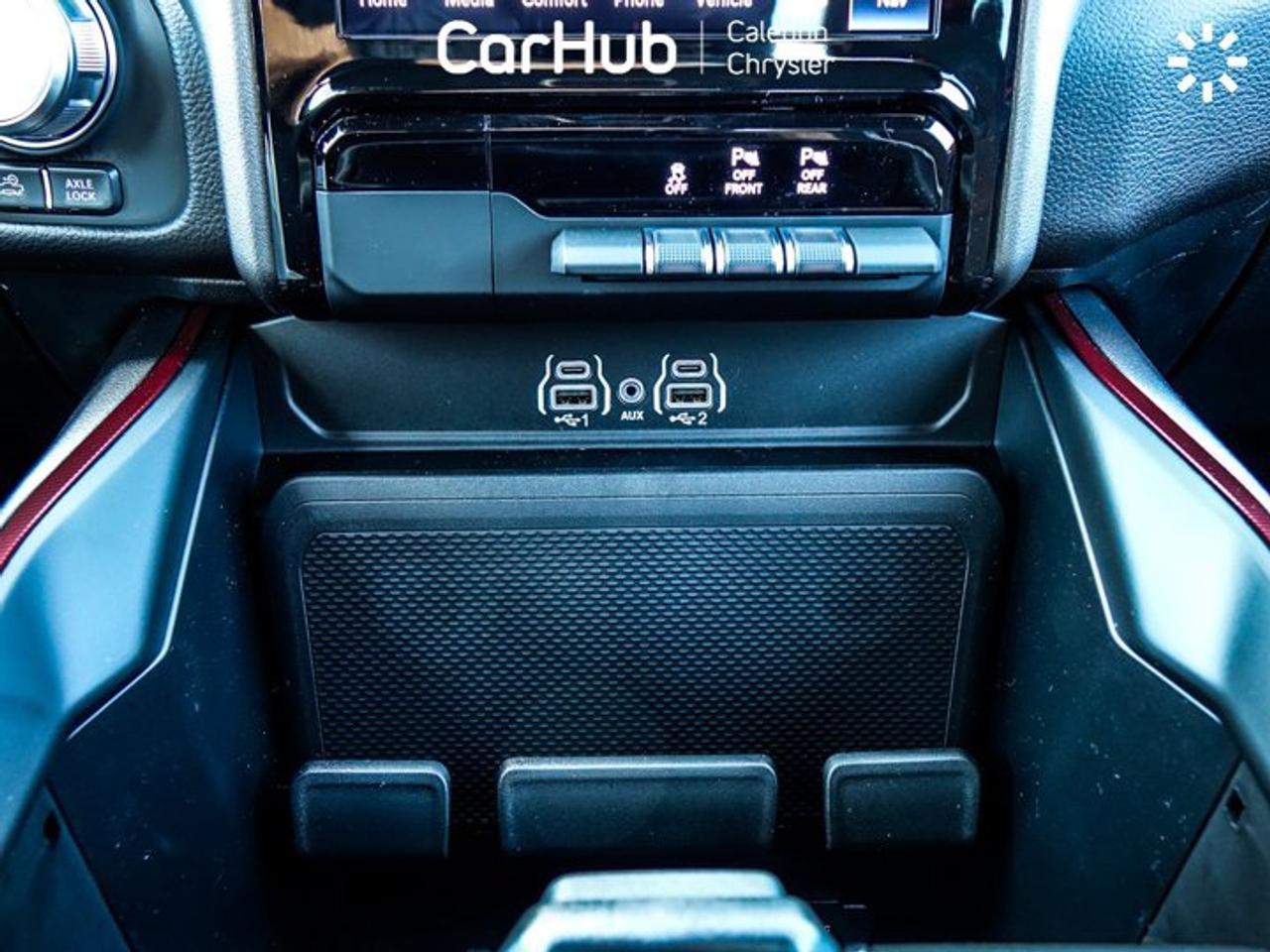 2026 RAM 1500 Rebel 4x4 Crew Cab 5'7" Box 12"Display Navi Remote Start Heated Front Seats Photo