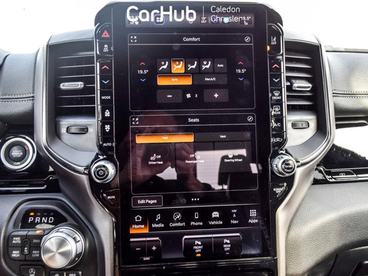 2026 RAM 1500 Rebel 4x4 Crew Cab 5'7" Box 14.4"Display Ventilited Front Seats Photo