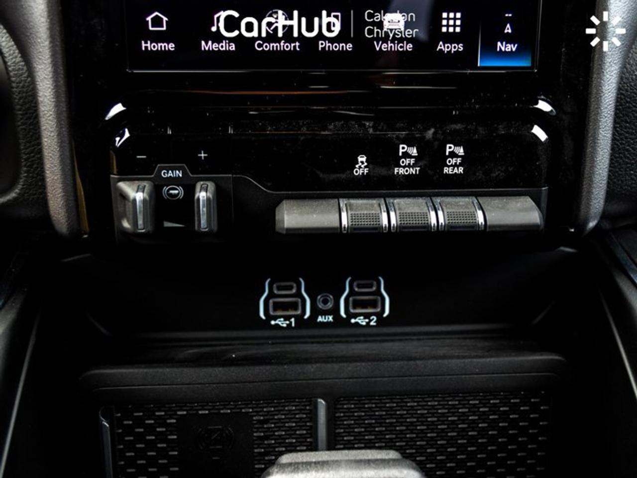2025 RAM 1500 Big Horn 4x4 Crew Cab 5'7" Box Night Edition 12"Display Photo