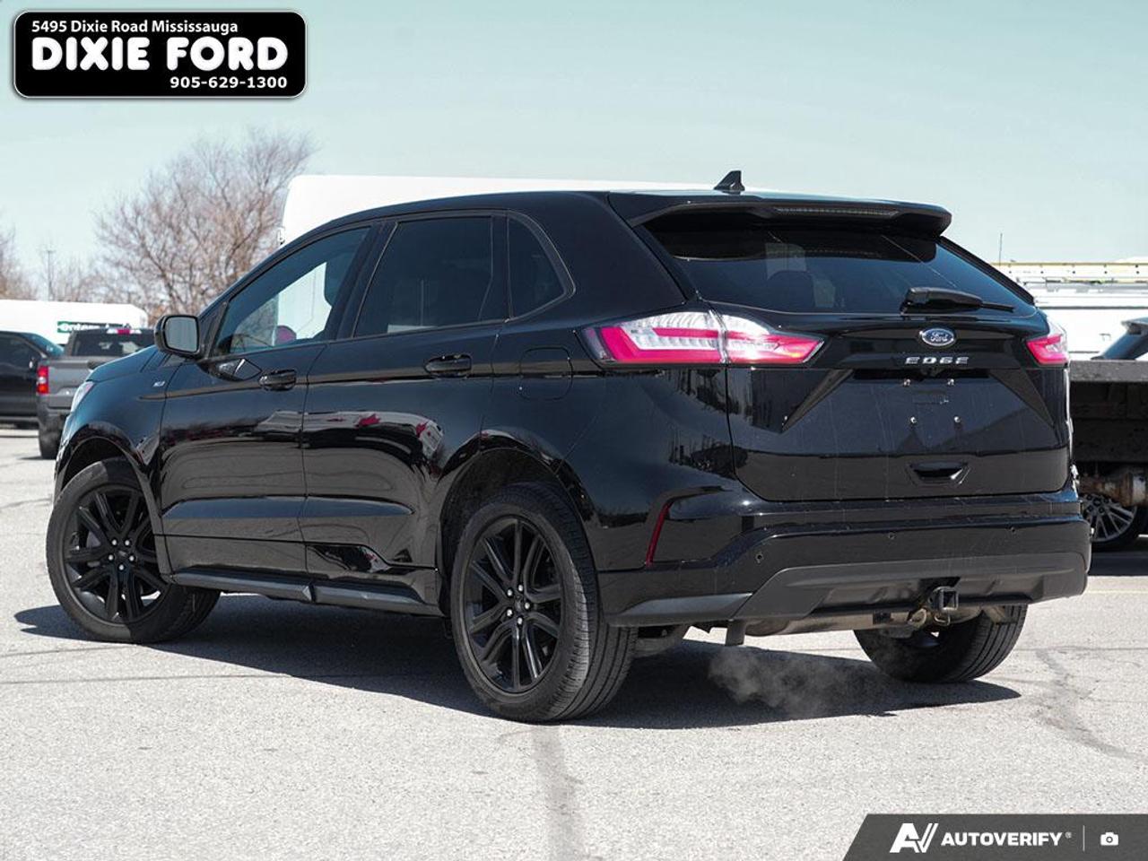 2022 Ford Edge ST Line Photo3