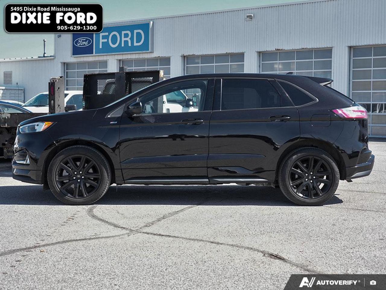 2022 Ford Edge ST Line Photo2