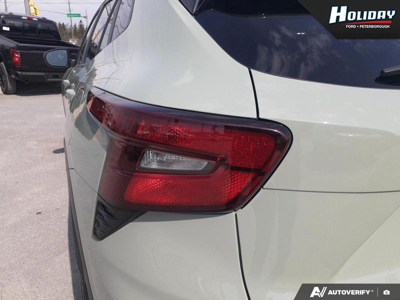 2025 Chevrolet Trax ACTIV Photo