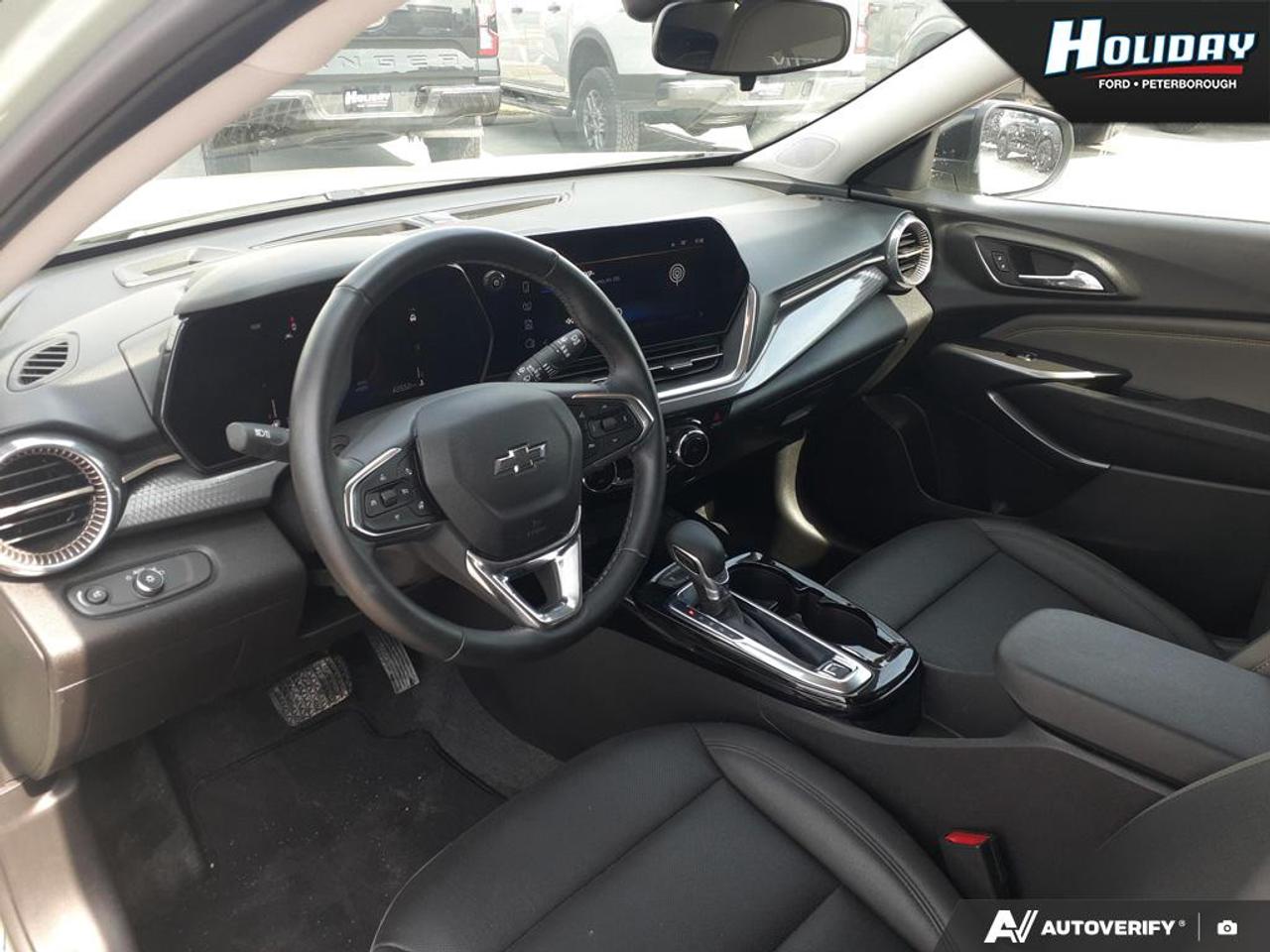 2025 Chevrolet Trax ACTIV Photo