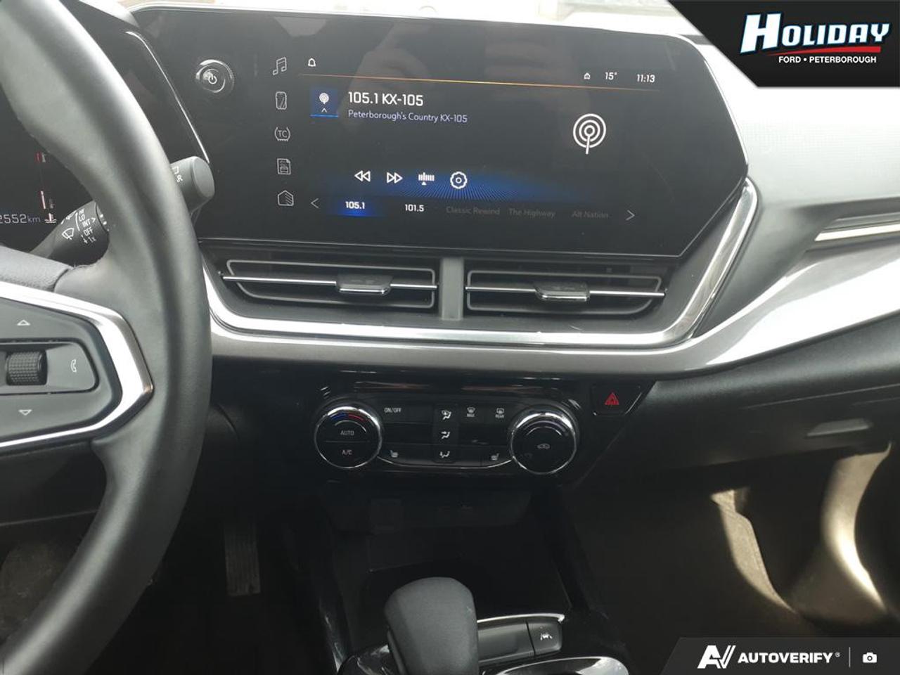 2025 Chevrolet Trax ACTIV Photo