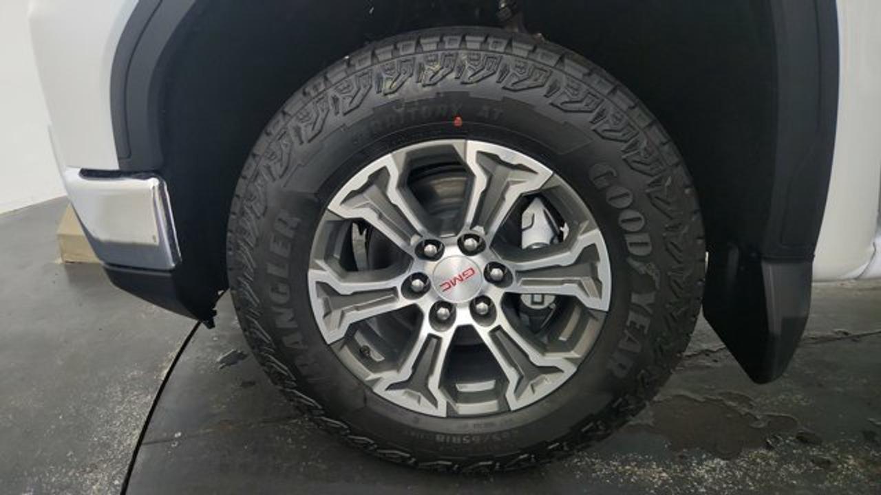 13829031