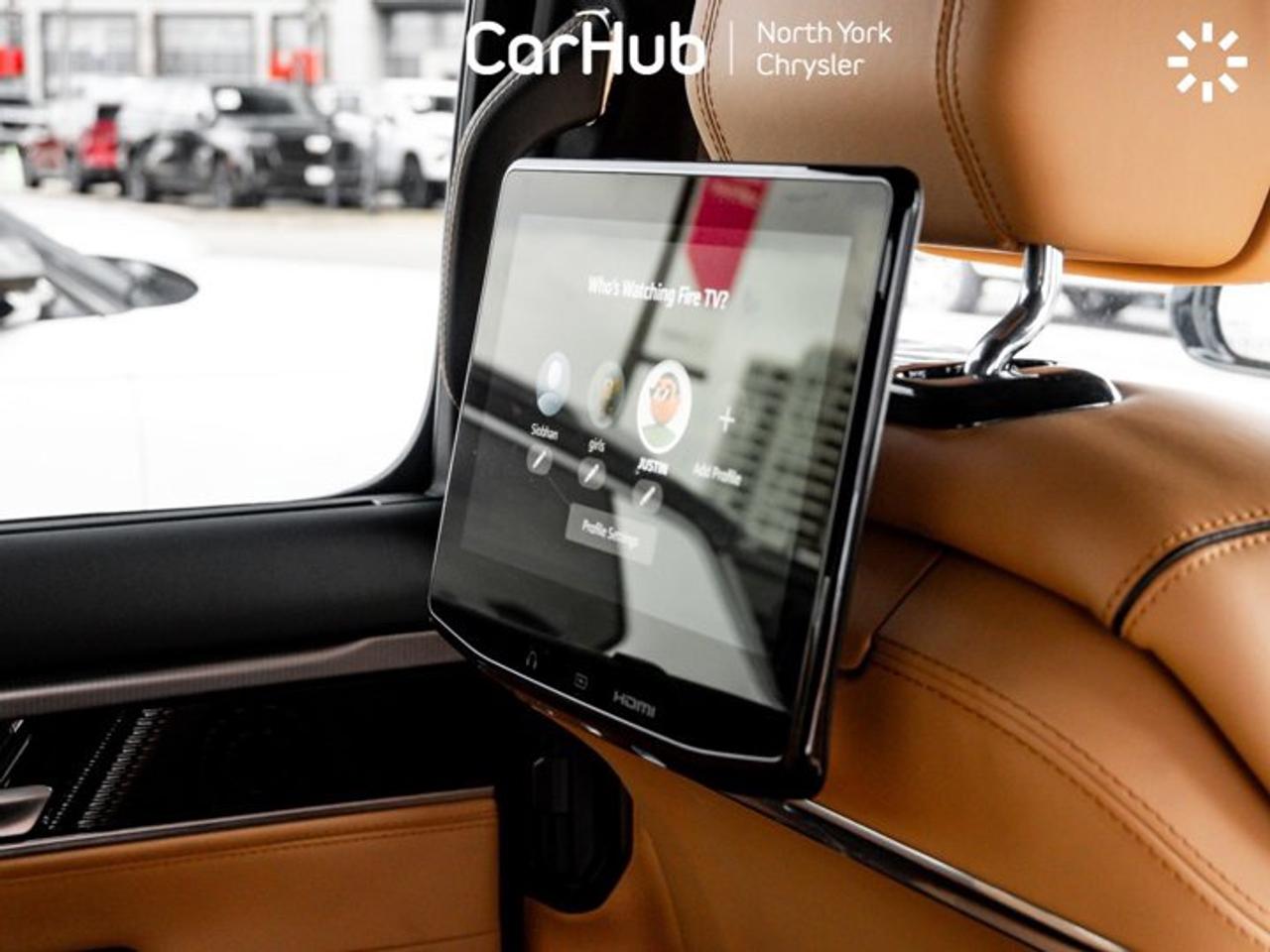 2023 Jeep Grand Wagoneer L Series III Photo