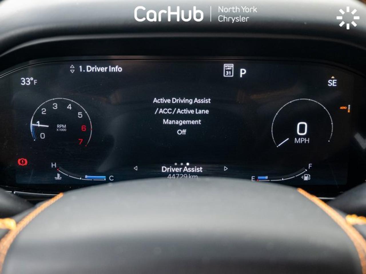 2023 Jeep Grand Wagoneer L Series III Photo