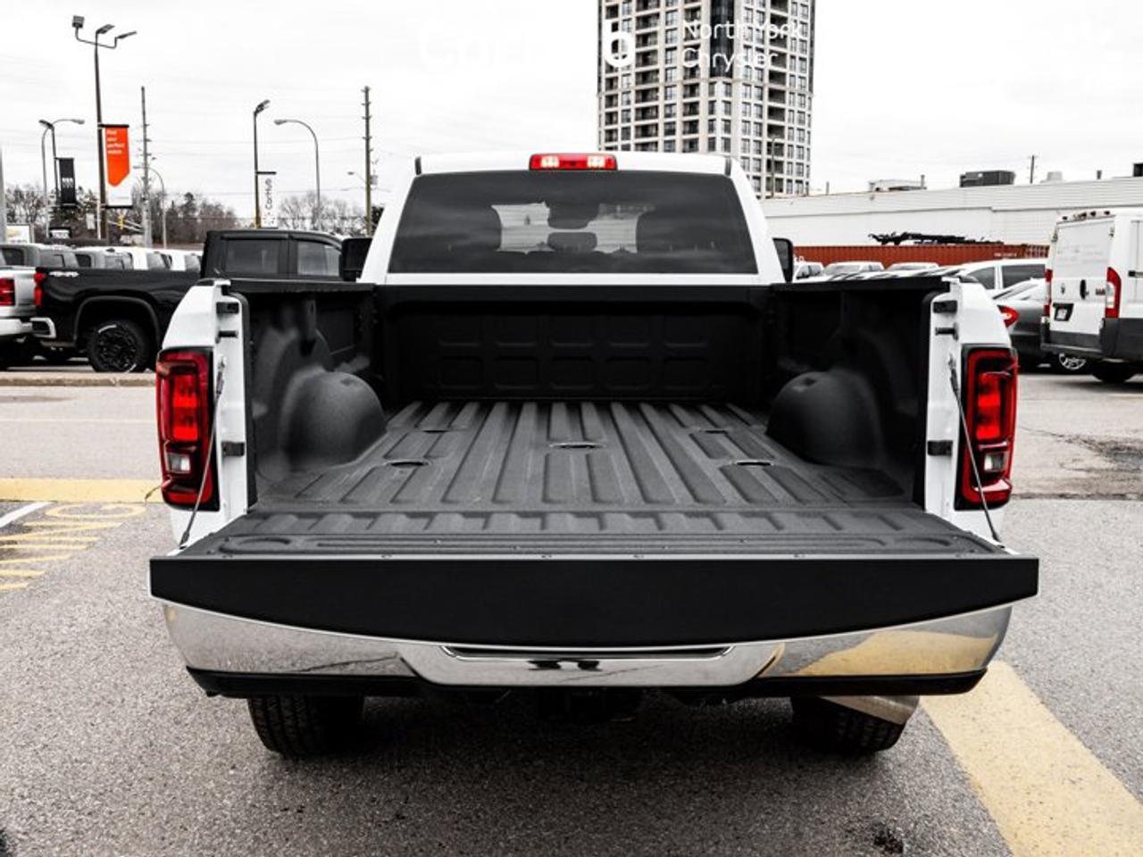 2025 RAM 2500 Big Horn Photo