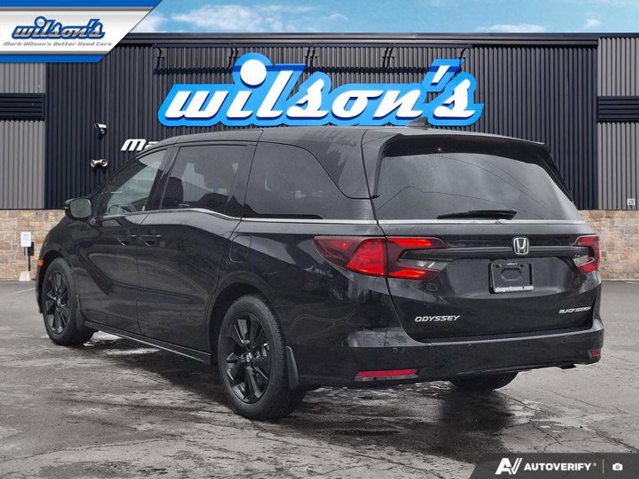 2024 Honda Odyssey Black Edition | Leather | Nav | Sunroof | DVD | Heated Seats + Ventilated Seats | and More ! Photo2