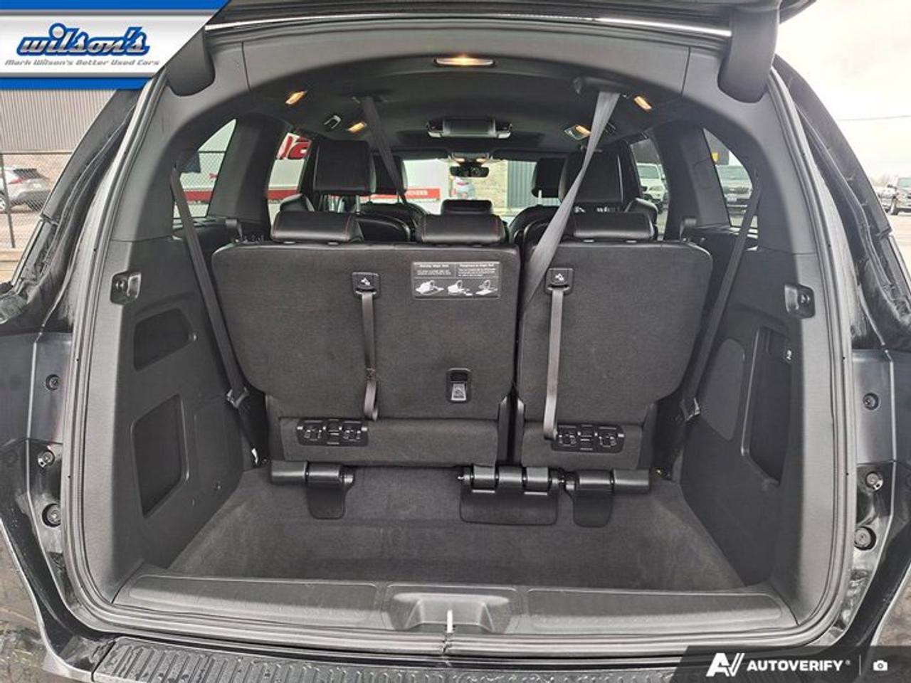 2024 Honda Odyssey Black Edition | Leather | Nav | Sunroof | DVD | Heated Seats + Ventilated Seats | and More ! Photo