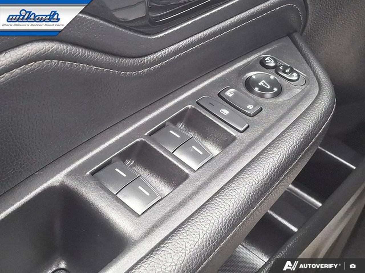 2024 Honda Odyssey Black Edition | Leather | Nav | Sunroof | DVD | Heated Seats + Ventilated Seats | and More ! Photo