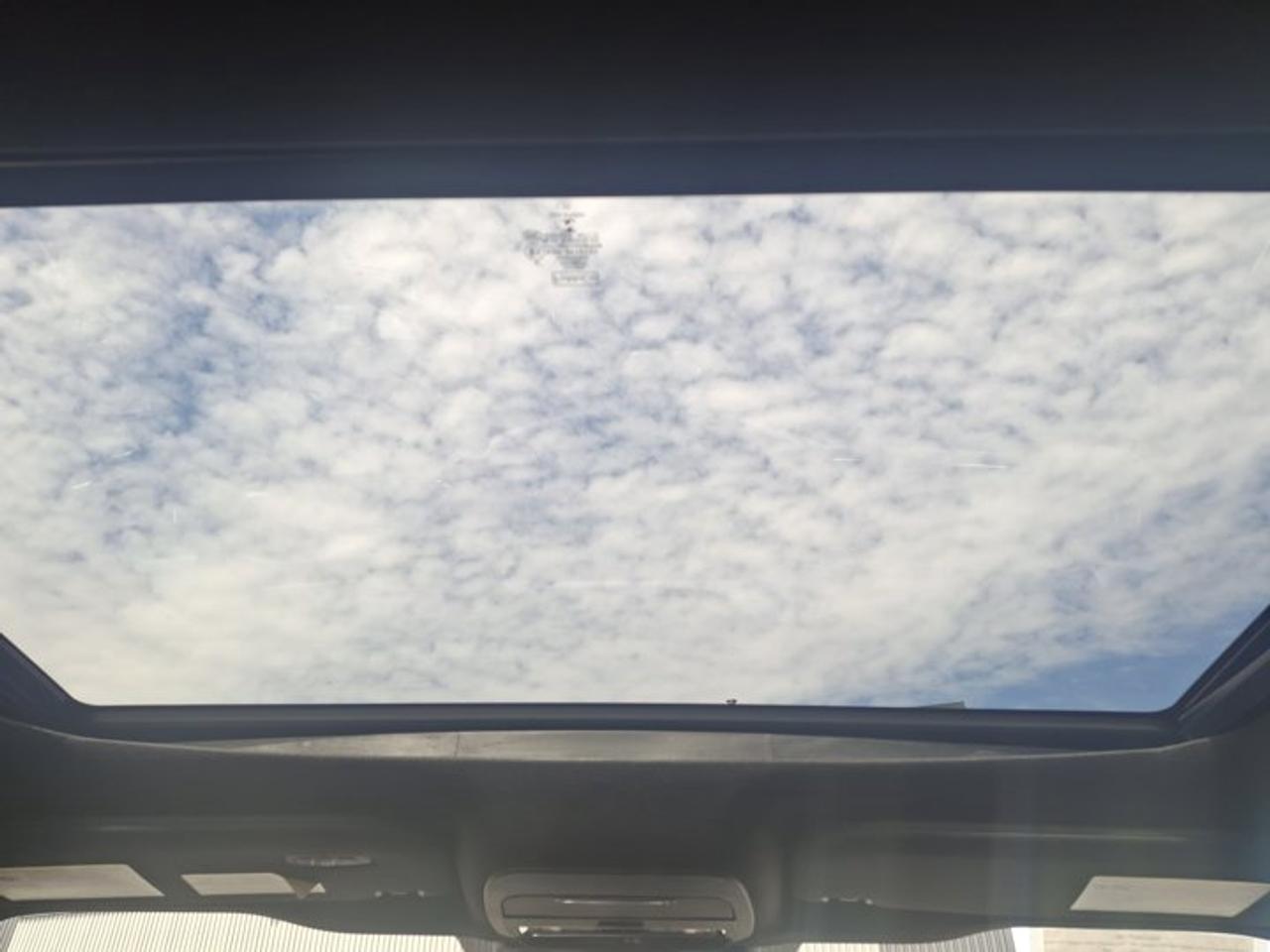 2022 Ford F-150 Lariat | 502A | Sunroof | Leather | Nav | 360 Camera | Power Tailgate | and More ! Photo