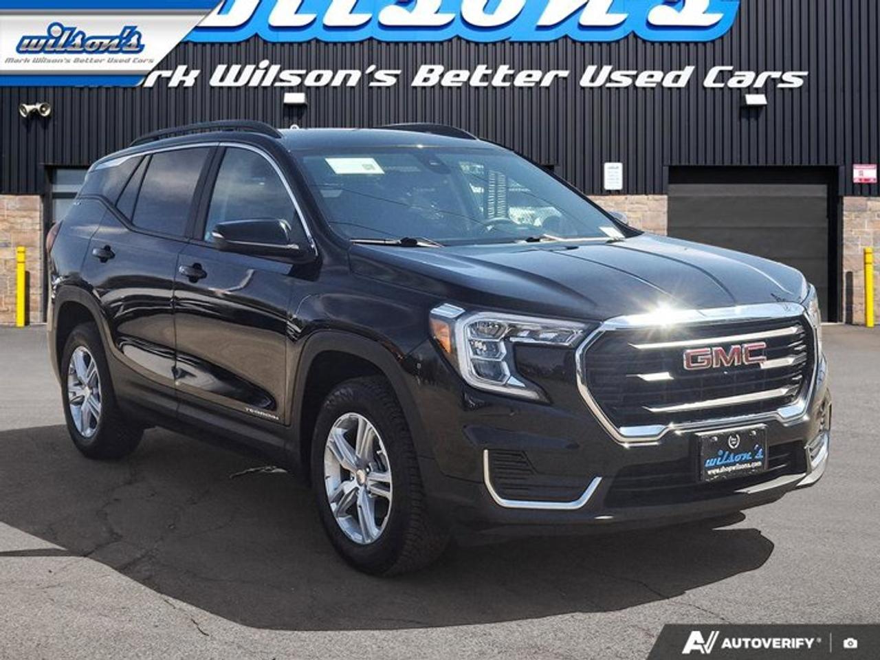 2023 GMC Terrain SLE AWD | Adaptive Cruise | Power Liftgate | CarPlay + Android Auto | Rear Camera | Alloy Wheels | Photo