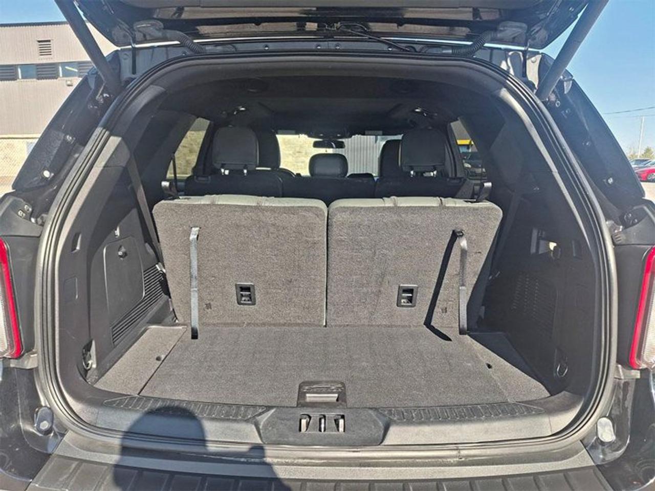 2022 Ford Explorer Timberline 4WD | Pano Roof | Leather Trim | Navi | Htd Seats + Steering | Pwr Liftgate | and More ! Photo