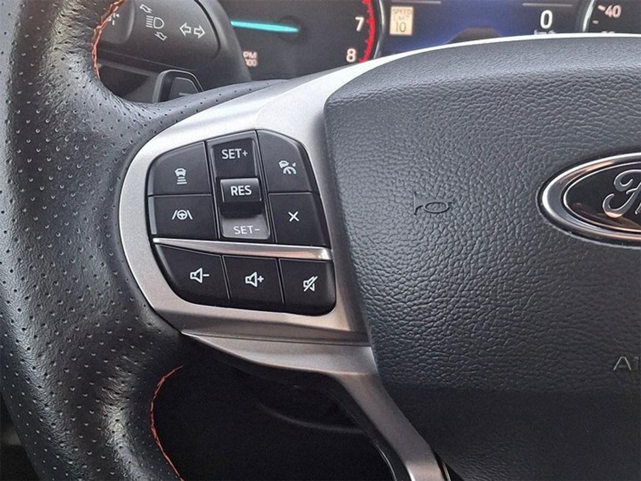 2022 Ford Explorer Timberline 4WD | Pano Roof | Leather Trim | Navi | Htd Seats + Steering | Pwr Liftgate | and More ! Photo