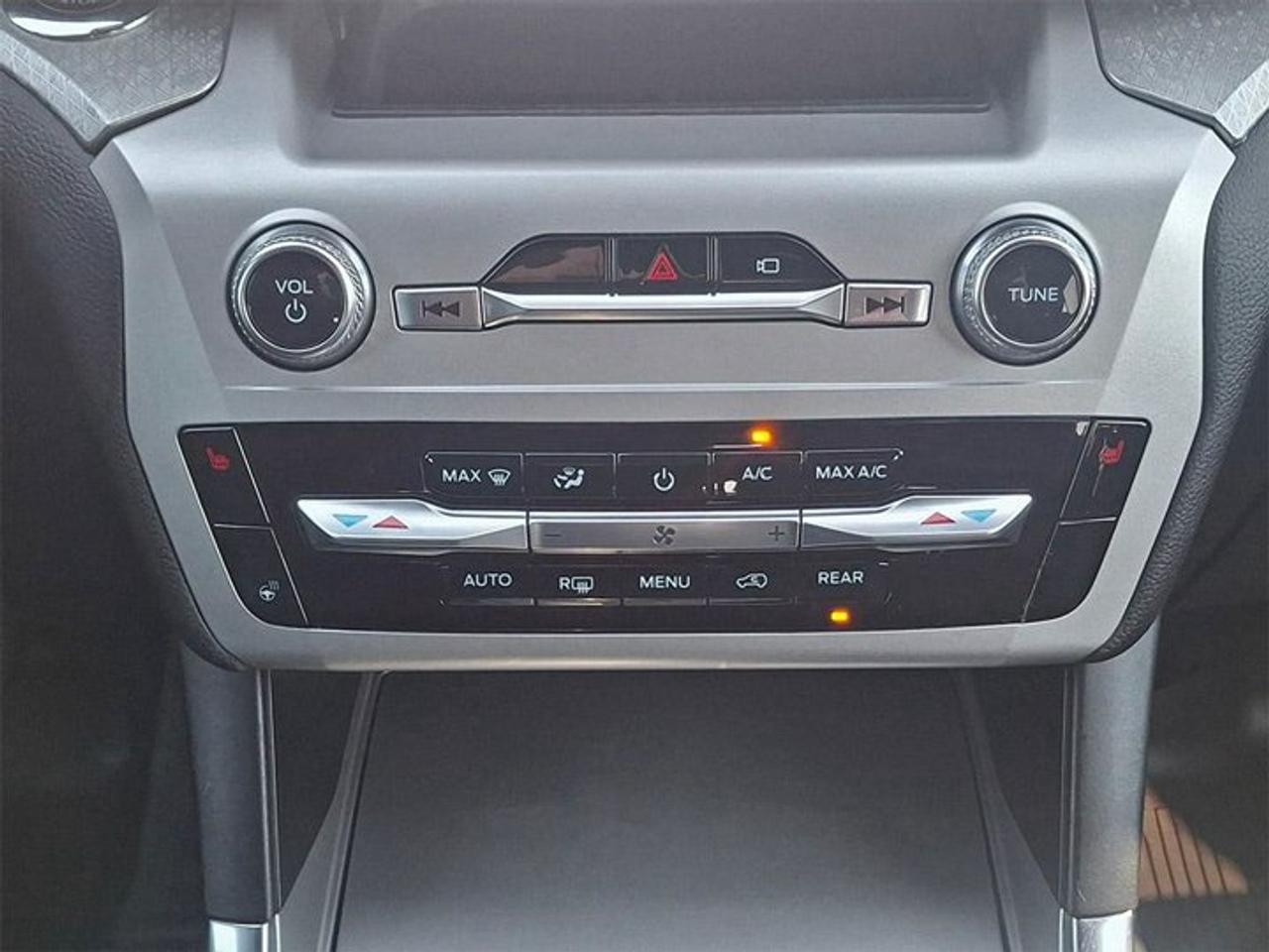 2022 Ford Explorer Timberline 4WD | Pano Roof | Leather Trim | Navi | Htd Seats + Steering | Pwr Liftgate | and More ! Photo