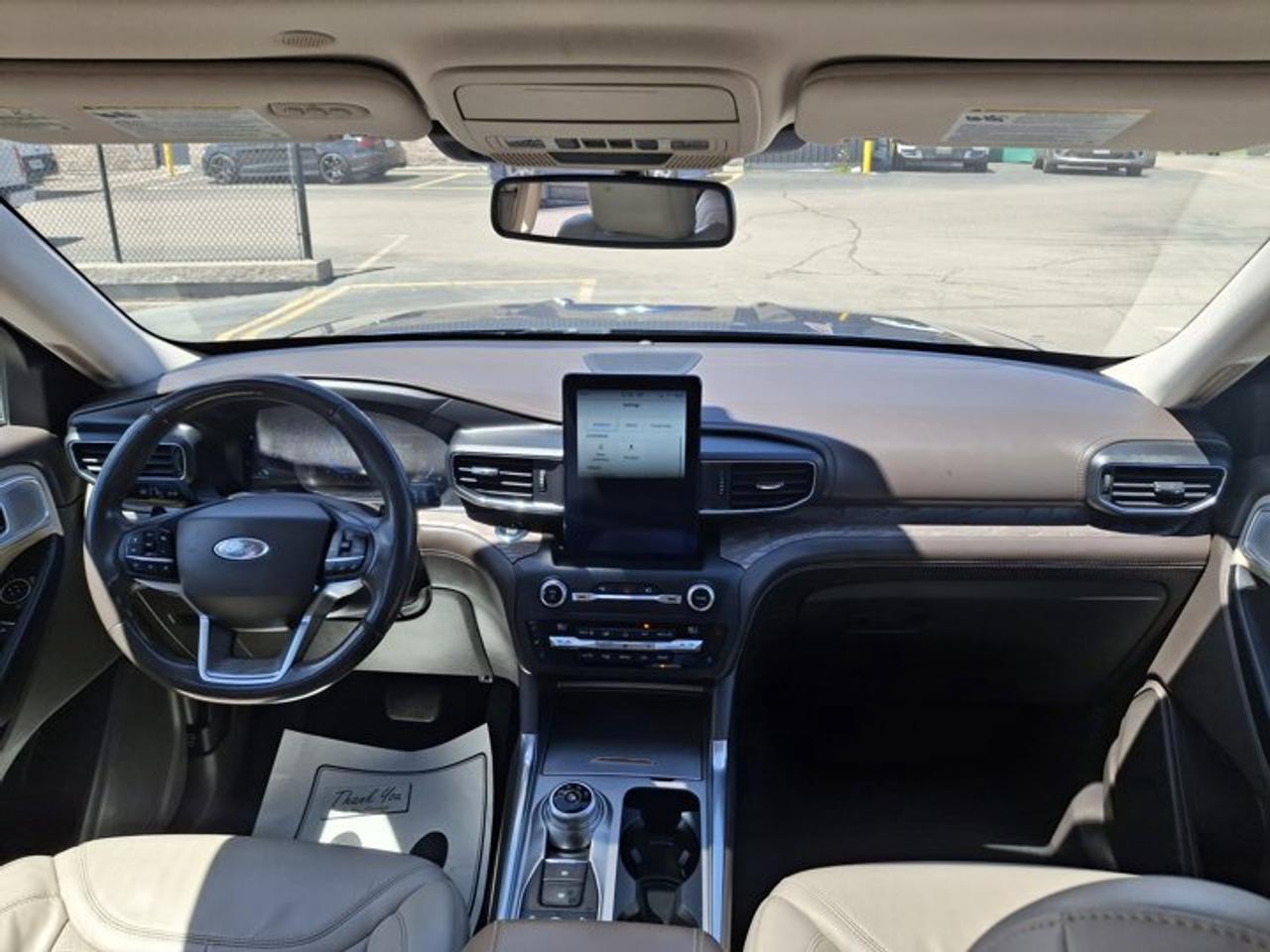 2020 Ford Explorer Platinum | Leather | Pano Roof | Navi | Heated + Ventilated Seats | Heated Steering | and More ! Photo