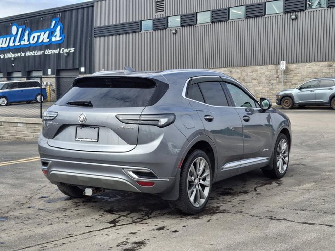 2022 Buick Envision Avenir AWD | Leather | Sunroof | Nav | HUD | 360 Camera | Bose | Adaptive Cruise | and More ! Photo