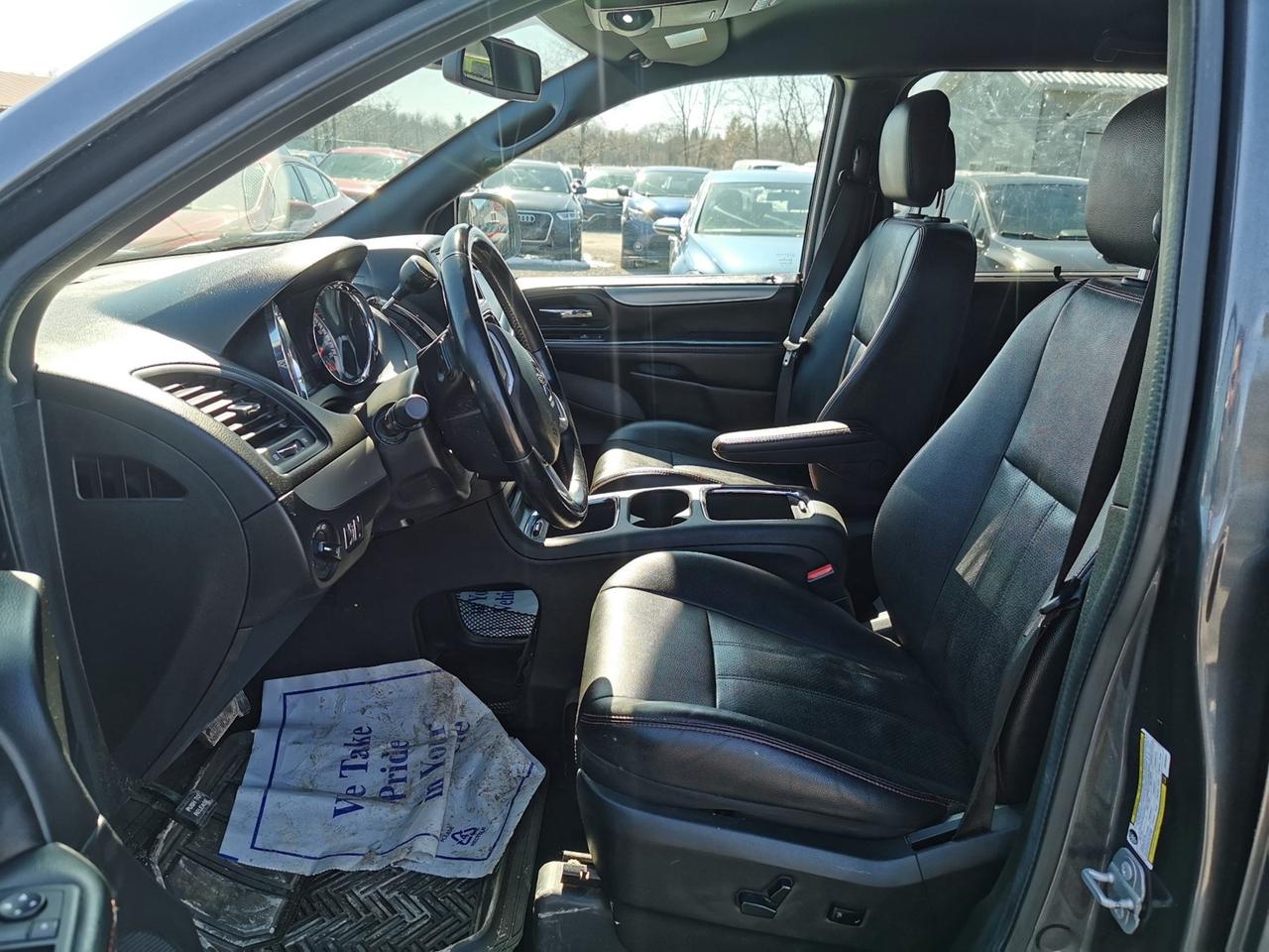 2020 Dodge Grand Caravan GT Photo