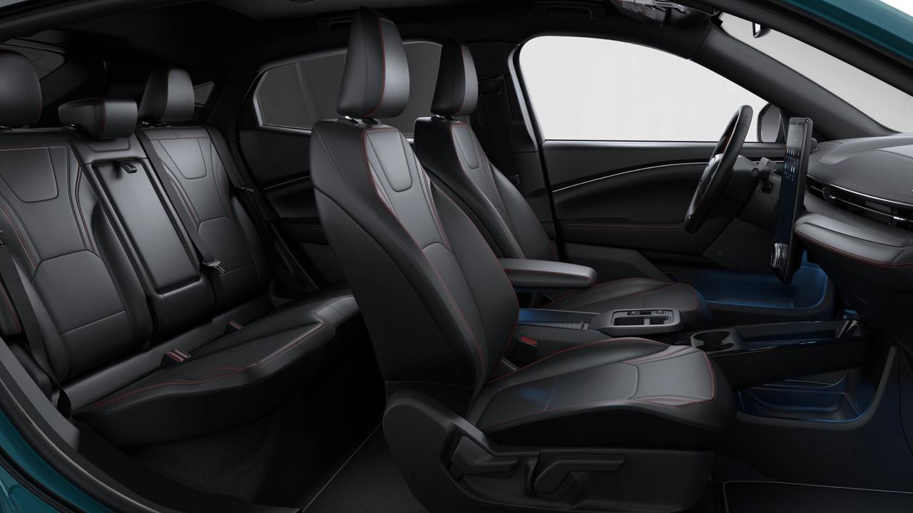 2026 Ford Mustang Mach-E Premium Photo3